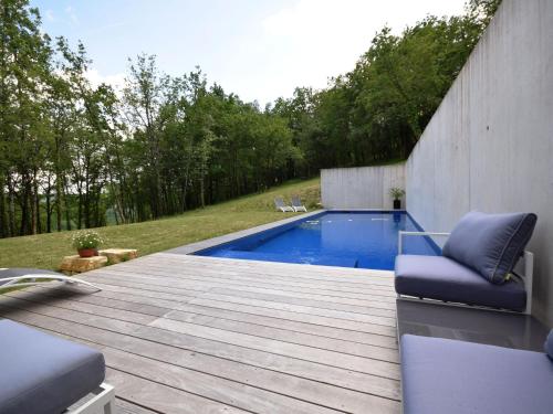 Luxury holiday home by the river in Boissi res