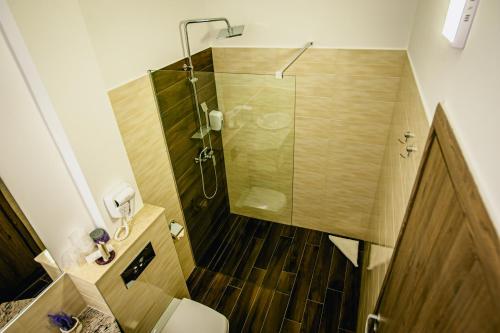 Colors Residence - image 8