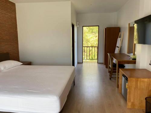 P Villa Homestay