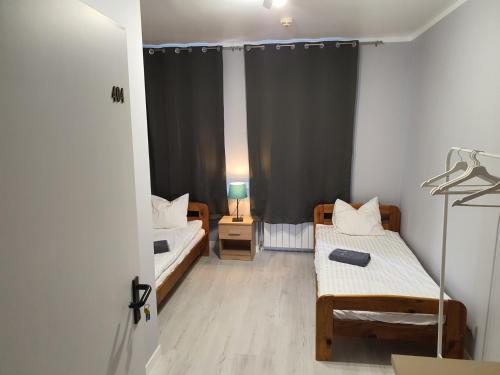 Jasna Hotelik self check-in – Warsaw, VT