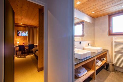 Chalet Les Rhodos - image 5