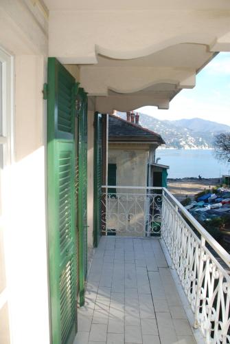 Beachfront, seaview and terrace - Portofino Gulf