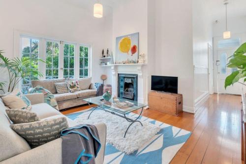 Classic Villa Retreat - Steps To Ponsonby Rd, Окленд