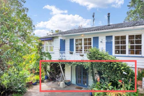Lovely 1BR in Kohimarama - Free Parking and WiFi