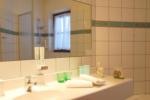 Hotel Zum Jungen Römer - image 7