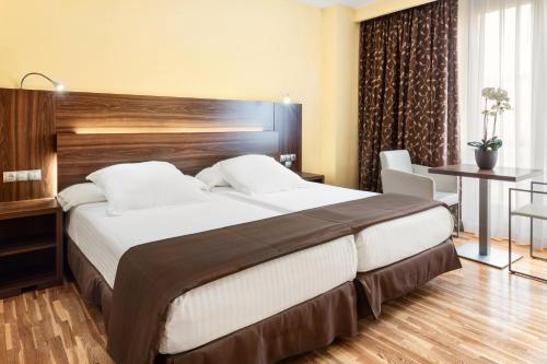 Exe Doña Carlota - image 6