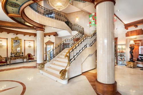 ล็อบบี้, Exe Dona Carlota in ซิอูดาดเรอัล