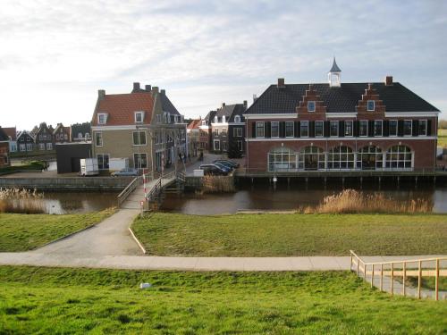 Schönes Ferienhaus am Lauwersmeer 175