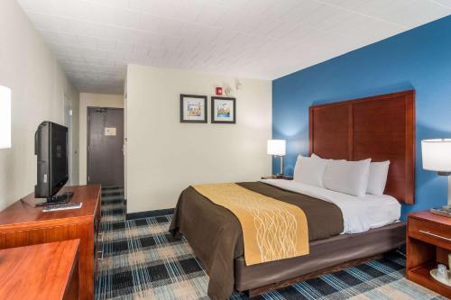 Comfort Inn and Suites Pittsburgh - image 6