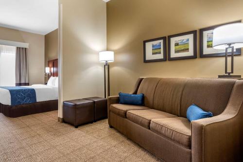 Comfort Suites Niceville Near Eglin Air Force Base