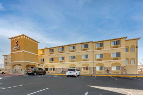Comfort Inn & Suites Alameda At Albuquerque Balloon Fiesta Park