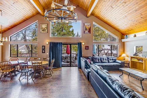 Granite View Lodge - image 2