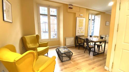 INSIDEHOME Valladolid Centro -Hab con baño privado en el centro y OPCION DE PARKING- - image 11