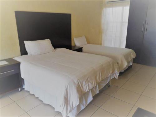 Naledzi Hotel & Conference centre in Taman Nasional Kruger