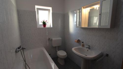 Apartment - Ground Floor image 2
