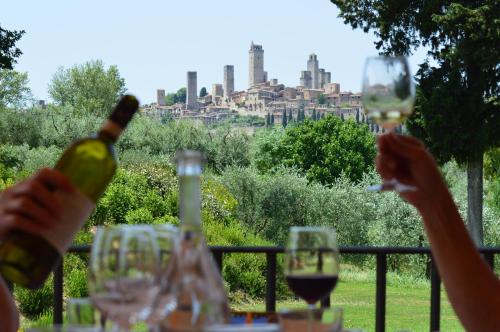 Tenuta Guardastelle - Agriturismo and vineyard San Gimignano