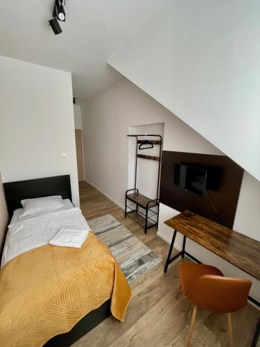 1 twin bed
