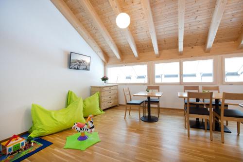 ห้องส่วนกลางสำหรับนั่งเล่น/ดูทีวี, Appartements Berg 170 in ดามูลส์