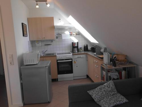 Konyha, Ferienwohnung Blankenfelde mit Schallschutz und Parkplatz in Blankenfelde-Mahlow