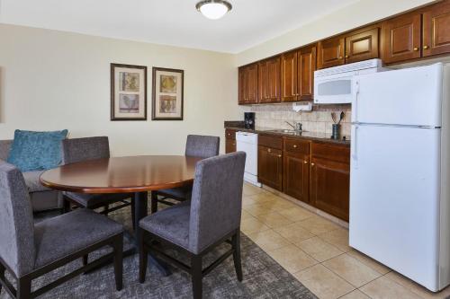 Staybridge Suites Lansing-Okemos by IHG in Okemos, USA