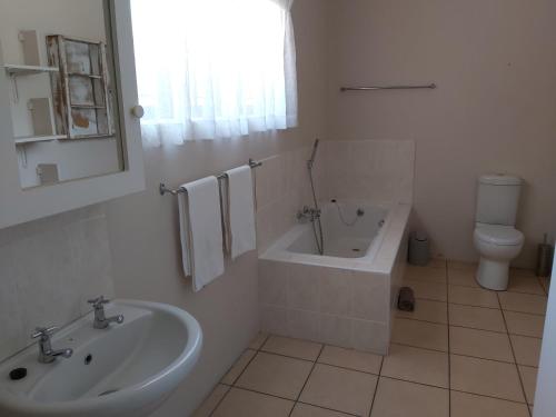 Bathroom, Mosselbos Self Catering in Groot Brak Rivier