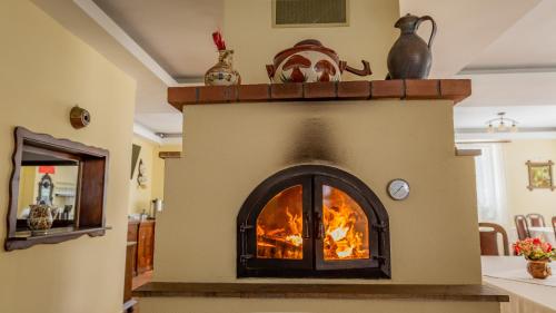 Étterem, Pensiunea Ana in Cavnic