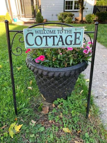 Cottage at Castaway - main image
