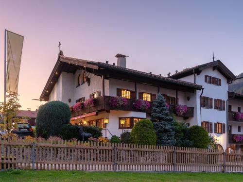 Hotel Hubertus Schliersee