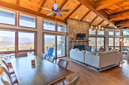 Modern Mtn Retreat with Hot Tub and Stellar Views - image 5