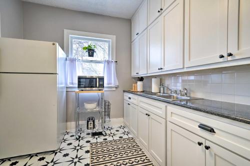 Pet-Friendly OKC Home, 3 Miles to Downtown! in Oklahoma City, USA
