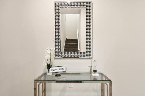 2801 Modern Disney Villa 7BD 5BT at Storey Lake Resort - image 5