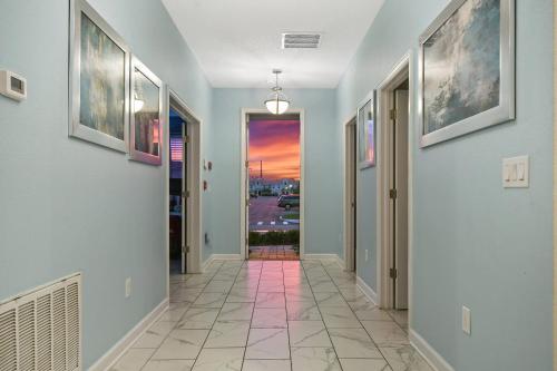 2927 Disney Lakeview Paradise 9Br-5Bath at Storey Lake - main image