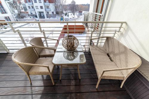 Bright - Neptun Park by OneApartments - image 3