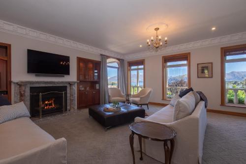 Five-Bedroom House room in The Manor by Sotheby's Luxury Rental Homes