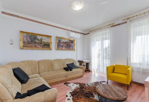 Two-Bedroom Apartment Standard image 7
