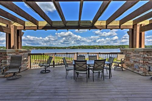 Arrowhead Lake Home with Deck and Resort Amenities!