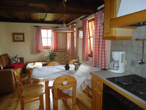 virtuve, Leebhof in Patergasena