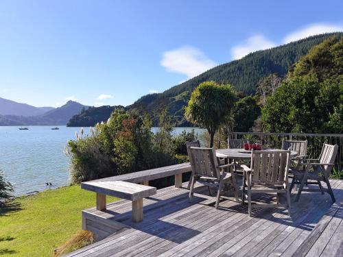 Ngaire's Haven - Mahau Sound Holiday Home - Ohingaroa