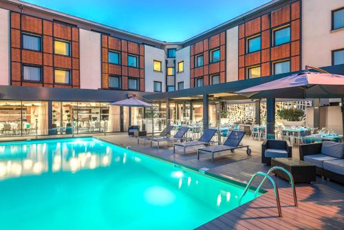 Holiday Inn Toulouse Airport, an IHG hotel - Hotel - Blagnac