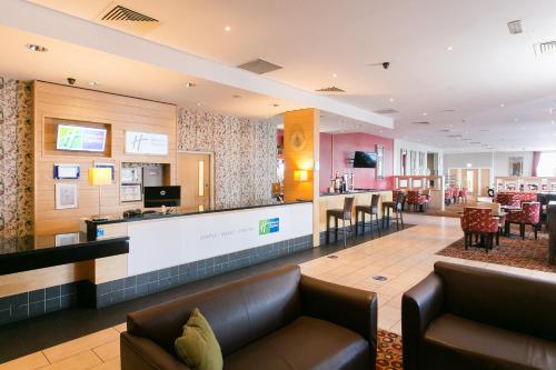 Holiday Inn Express Antrim