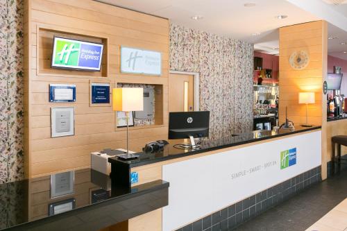 Holiday Inn Express Antrim