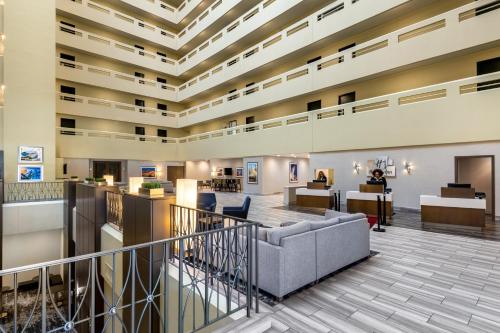 المنظر الخارجي, Holiday Inn Denver East By IHG in سنترال بارك