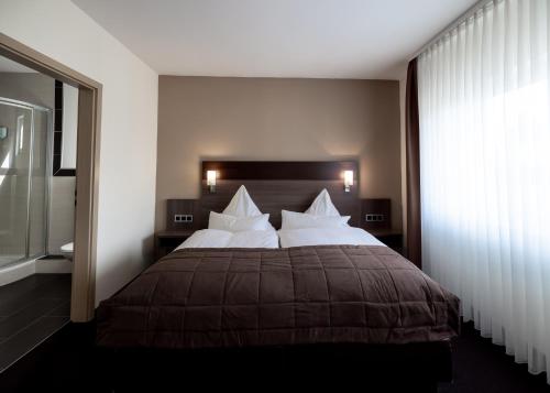 Hotel Germania - image 6
