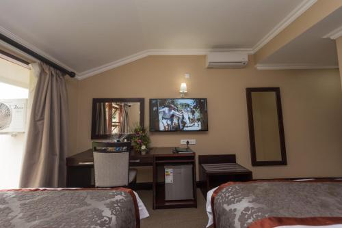 Chalet image 5