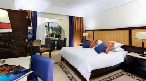 Classic Double or Twin Room image 2