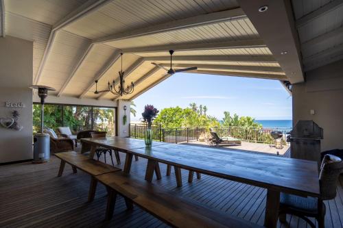 4 Bedroom Beach House On 4th Ave - La Mercy