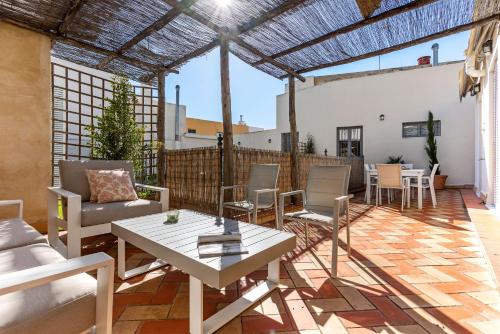 Genteel Home Abades - image 11