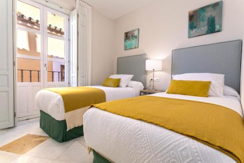 Genteel Home Abades - main image