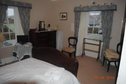 Elmfield - image 6