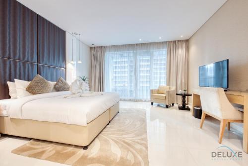 Posh Studio in Damac Canal Views Business Bay by Deluxe Holiday Homes
